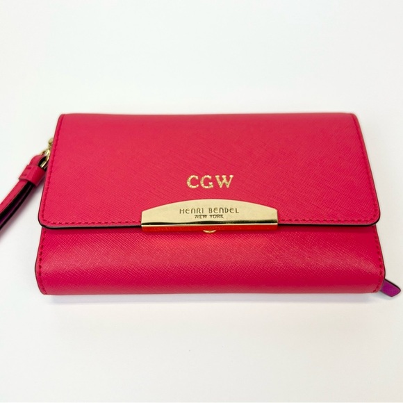 Henri Bendel Vibrant Pink Wristlet - Picture 2 of 12